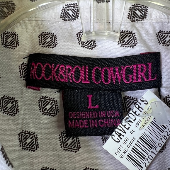 Rock & Roll Cowgirl size Large Collared Sleeveless Snap Front Embroidered Top - Picture 8 of 10